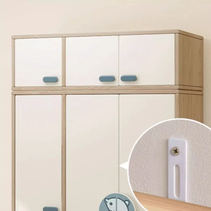 Modern 3-Door Kids Wooden Wardrobe with Dolphin Handle, Children's Storage Cabinet with 3 Drawers, S
